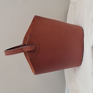 Ann Mashburn Bucket Tote English Tan Leather